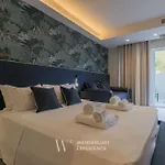 Willa Wanderlust Experience Waves Lux *