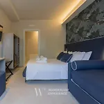 Wanderlust Experience Waves Lux * Bari