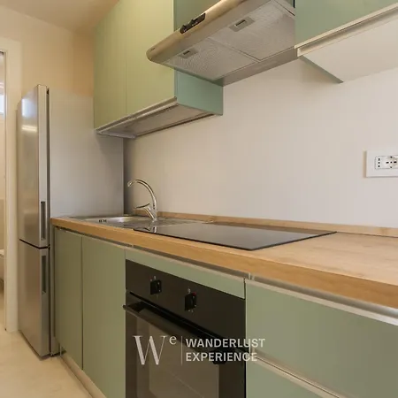 Wanderlust Experience Waves Lux * Bari